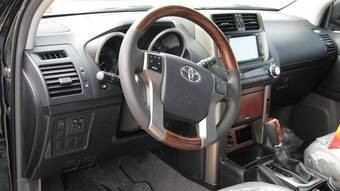 2010 Toyota Land Cruiser Prado Images