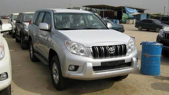 2010 Toyota Land Cruiser Prado Pictures