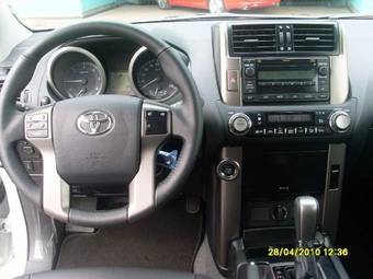 2010 Toyota Land Cruiser Prado Images