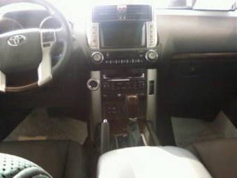 2010 Toyota Land Cruiser Prado Photos