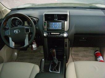 2010 Toyota Land Cruiser Prado Photos