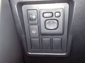 2010 Toyota Land Cruiser Prado Images