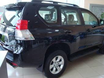 2010 Toyota Land Cruiser Prado Photos