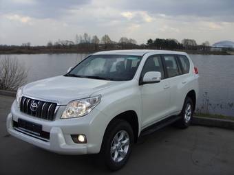 2010 Toyota Land Cruiser Prado Photos