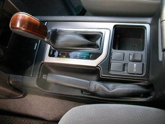 2010 Toyota Land Cruiser Prado Photos