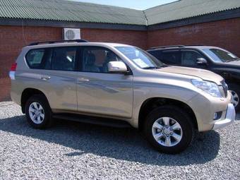 2010 Toyota Land Cruiser Prado Pictures