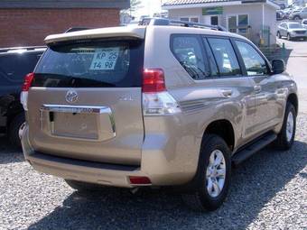 2010 Toyota Land Cruiser Prado Photos