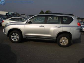 2010 Toyota Land Cruiser Prado Pictures