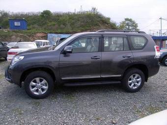 2010 Toyota Land Cruiser Prado Pictures