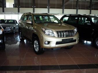 2010 Toyota Land Cruiser Prado Pictures