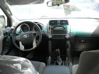 2010 Toyota Land Cruiser Prado Pictures