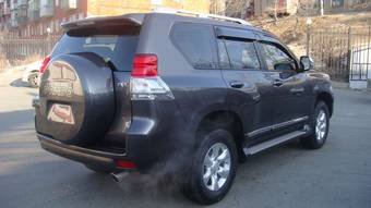 2010 Toyota Land Cruiser Prado Pictures