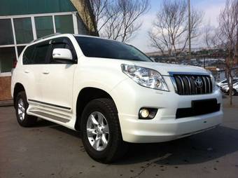 2010 Toyota Land Cruiser Prado Photos