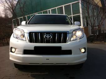 2010 Toyota Land Cruiser Prado Photos