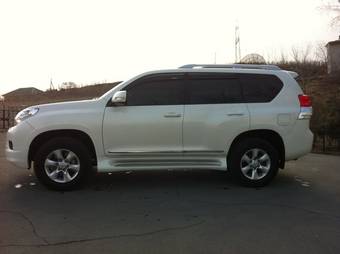 2010 Toyota Land Cruiser Prado Photos