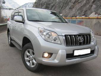 2010 Toyota Land Cruiser Prado Photos