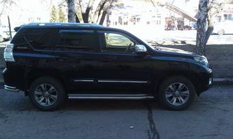 2010 Toyota Land Cruiser Prado Photos