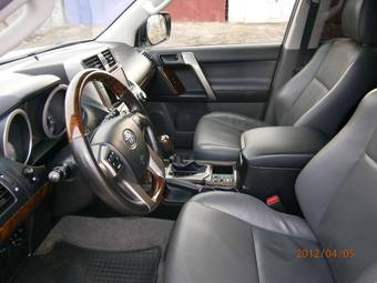 2010 Toyota Land Cruiser Prado Images