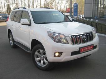 2010 Toyota Land Cruiser Prado Photos