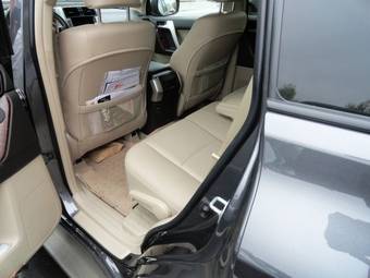 2010 Toyota Land Cruiser Prado Pictures