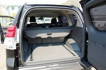 2010 Toyota Land Cruiser Prado Pics