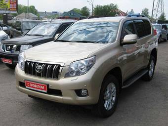 2010 Toyota Land Cruiser Prado Pictures