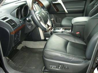 2010 Toyota Land Cruiser Prado Images