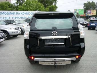 2010 Toyota Land Cruiser Prado Pictures