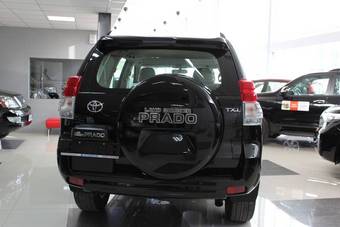 2011 Toyota Land Cruiser Prado Pictures