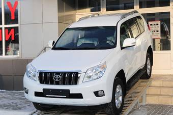 2011 Toyota Land Cruiser Prado Photos