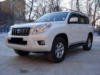 2011 Toyota Land Cruiser Prado Photos