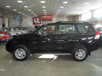 2011 Toyota Land Cruiser Prado Pictures