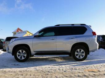 2011 Toyota Land Cruiser Prado Photos