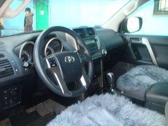 2011 Toyota Land Cruiser Prado Pictures