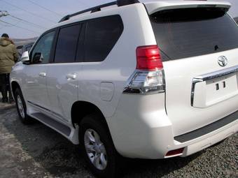 2011 Toyota Land Cruiser Prado Pictures