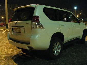 2011 Toyota Land Cruiser Prado Photos