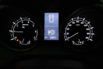 2011 Toyota Land Cruiser Prado Pics