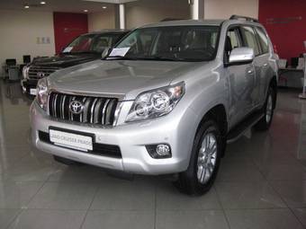 2011 Toyota Land Cruiser Prado Pictures