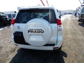 2011 Toyota Land Cruiser Prado Pictures