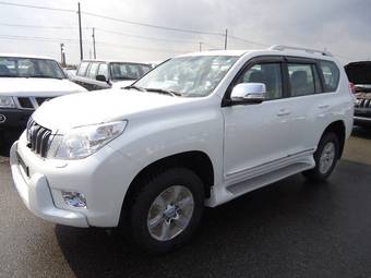 2011 Toyota Land Cruiser Prado Pictures