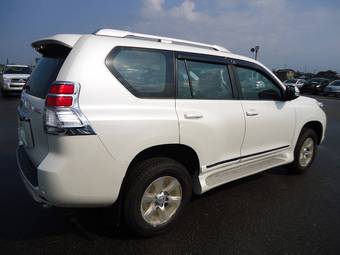 2011 Toyota Land Cruiser Prado Photos