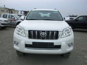 2011 Toyota Land Cruiser Prado Pictures