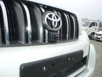 2011 Toyota Land Cruiser Prado Wallpapers