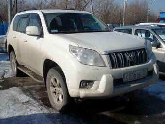 2011 Toyota Land Cruiser Prado Pictures