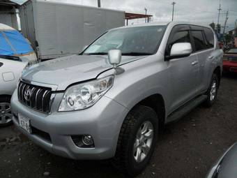 2011 Toyota Land Cruiser Prado Pictures