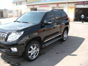 2011 Toyota Land Cruiser Prado Photos