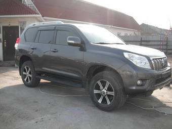 2011 Toyota Land Cruiser Prado Photos