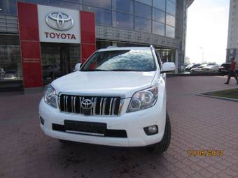 2011 Toyota Land Cruiser Prado Pictures