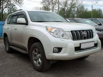 2011 Toyota Land Cruiser Prado Photos