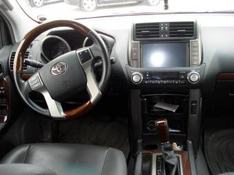 2011 Toyota Land Cruiser Prado Photos